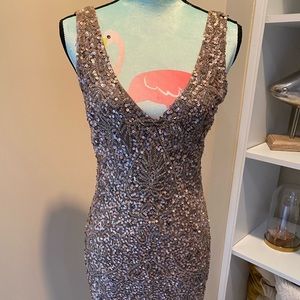 V neck gorgeous sequin dress